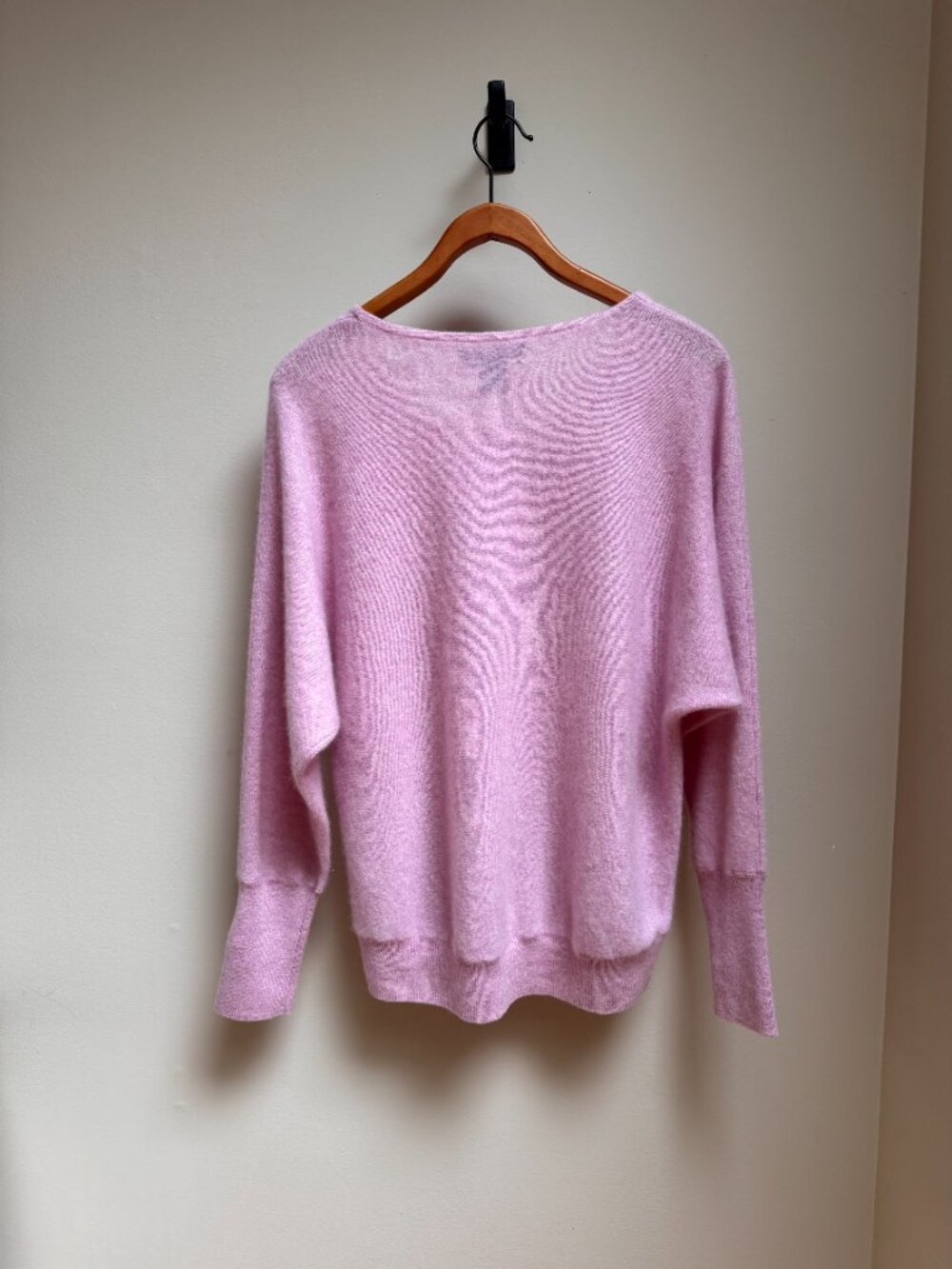 Tahari Luxury 100% 2-Ply Cashmere Sweater - Picture 4 of 7